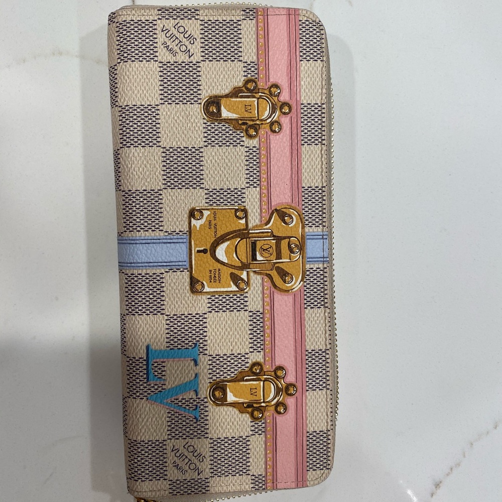 Louis Vuitton Wallet